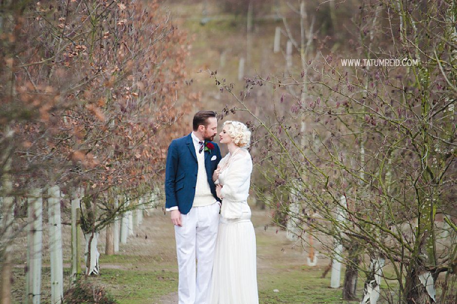 Vintage inspired bridal shoot_Norwich_tatum reid photography (16) tatum reid photography_vintage inspired wedding photography_great gatsby themed wedding (16)