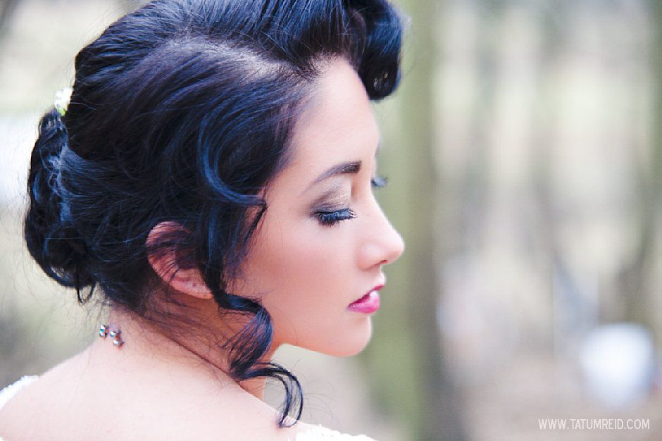 Floral vintage bridal shoot, vintage, pastels, romantic wedding theme, wedding photography norwich (12)