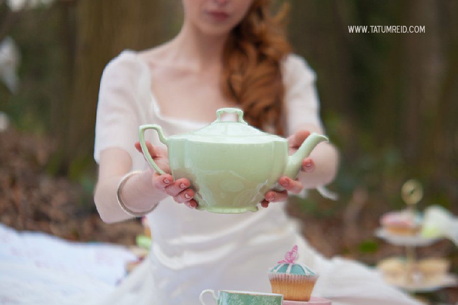 Floral vintage bridal shoot, vintage, pastels, romantic wedding theme, wedding photography norwich (2)