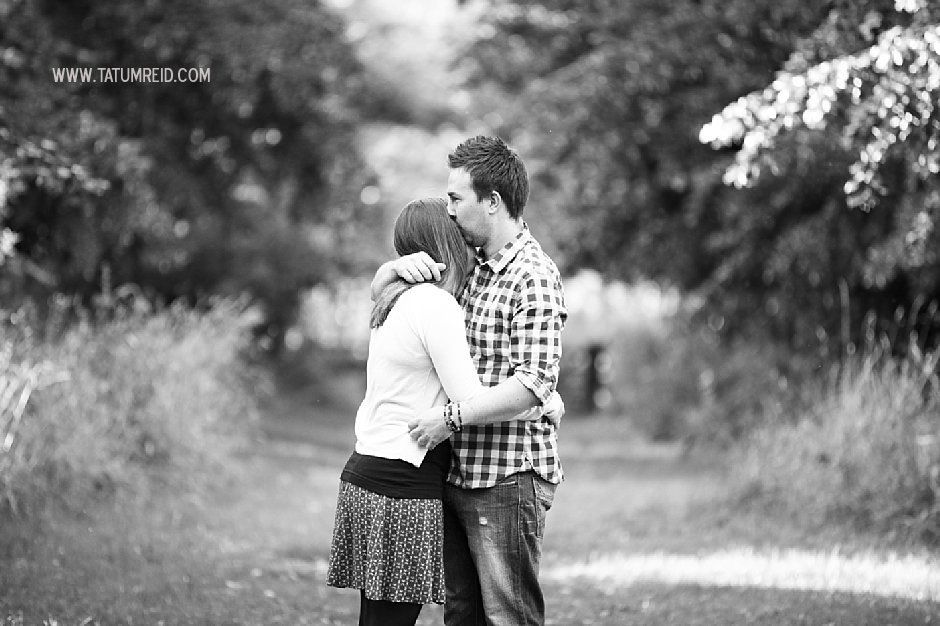 Couple photography_Whitlingham broads_Pre-wedding Photography Norwich_Norfolk_tatum reid photography_james& laura (16)