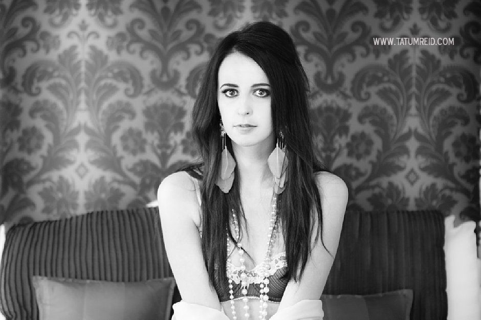 Bridal boudoir photography_norfolk_tatum reid photography (13) Bridal boudoir photography_norfolk_tatum reid photography (13)