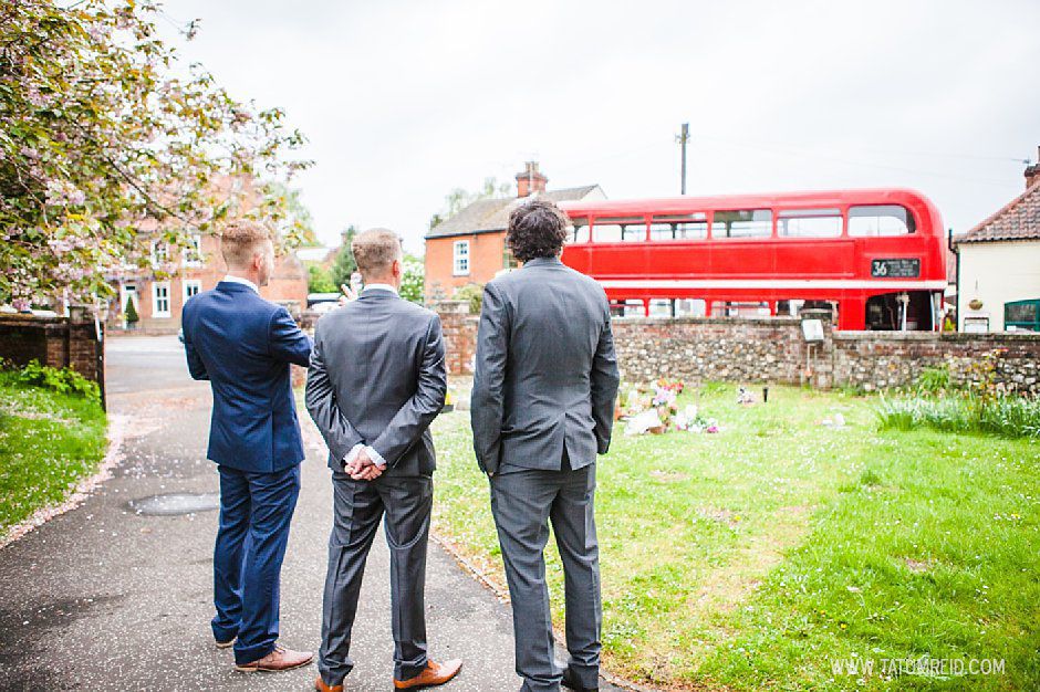 tatum reid photography_2013_ _Hoveton Hall gardens_Norfolk_Carter wedding (14) tatum reid photography_2013_ _Hoveton Hall gardens_Norfolk_Carter wedding_norfolk wedding photographer_outdoor summer wedding_floral gardens (14)