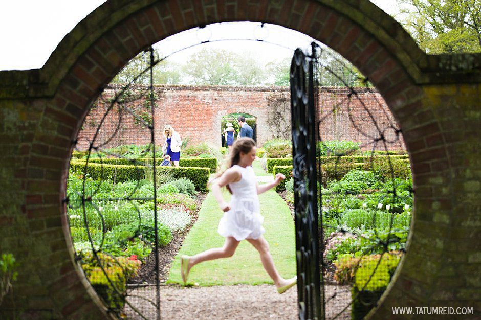 tatum reid photography_2013_ _Hoveton Hall gardens_Norfolk_Carter wedding (36) tatum reid photography_2013_ _Hoveton Hall gardens_Norfolk_Carter wedding_norfolk wedding photographer_outdoor summer wedding_floral gardens (36)