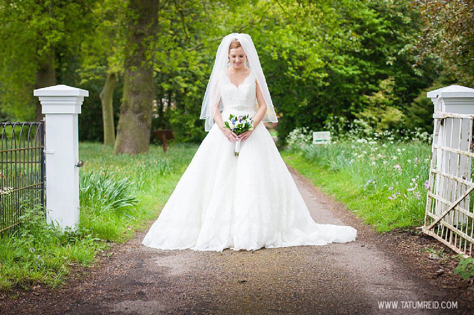 tatum reid photography_2013_ _Hoveton Hall gardens_Norfolk_Carter wedding (41) tatum reid photography_2013_ _Hoveton Hall gardens_Norfolk_Carter wedding_norfolk wedding photographer_outdoor summer wedding_floral gardens (41)