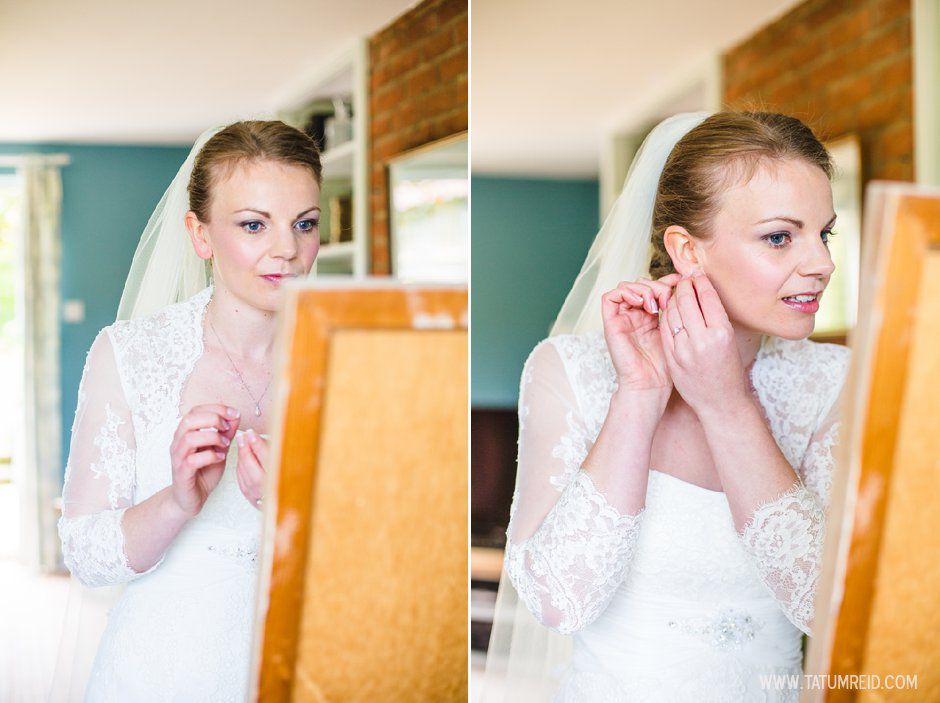2013_tatum reid photorgaphy_the Garden barn suffolk_Gareth and Ellie_wedding photorgaphy (35) 2013_tatum reid photorgaphy_the Garden barn suffolk_Gareth and Ellie_wedding photorgaphy_country, vintage romantic, floral table plans wedding horse and carraige (35)