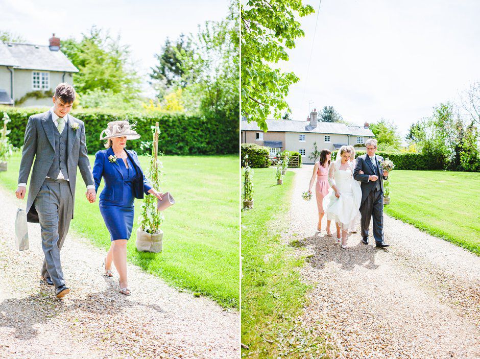 2013_tatum reid photorgaphy_the Garden barn suffolk_Gareth and Ellie_wedding photorgaphy (31) 2013_tatum reid photorgaphy_the Garden barn suffolk_Gareth and Ellie_wedding photorgaphy_country, vintage romantic, floral table plans wedding horse and carraige (31)