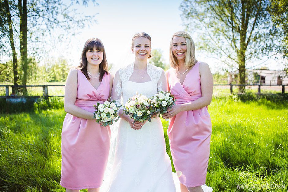 2013_tatum reid photorgaphy_the Garden barn suffolk_Gareth and Ellie_wedding photorgaphy (14) 2013_tatum reid photorgaphy_the Garden barn suffolk_Gareth and Ellie_wedding photorgaphy_country, vintage romantic, floral table plans wedding horse and carraige (14)