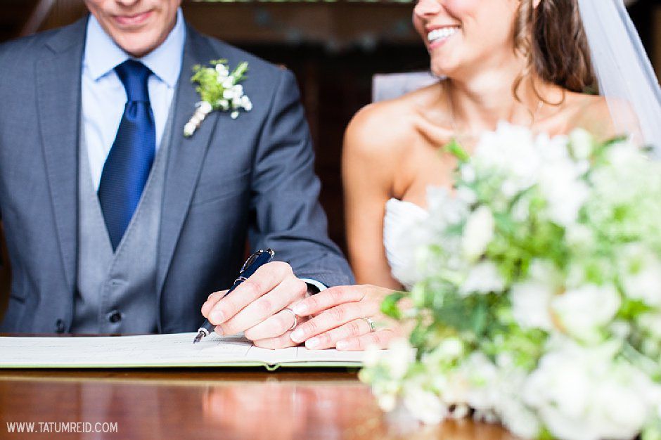 2013_Chaucer barn wedding_tatum reid photography_norfolk wedding photography_outdoor wedding (26)
