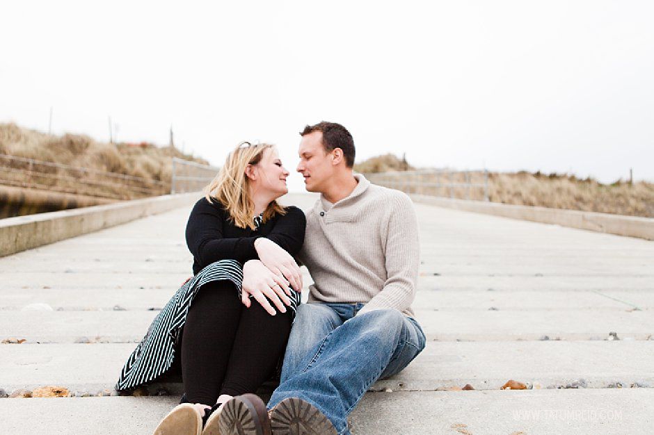 Norwich couple photography_tatum reid photography_North Norfolk_Jake and Laura_cart gap (12)