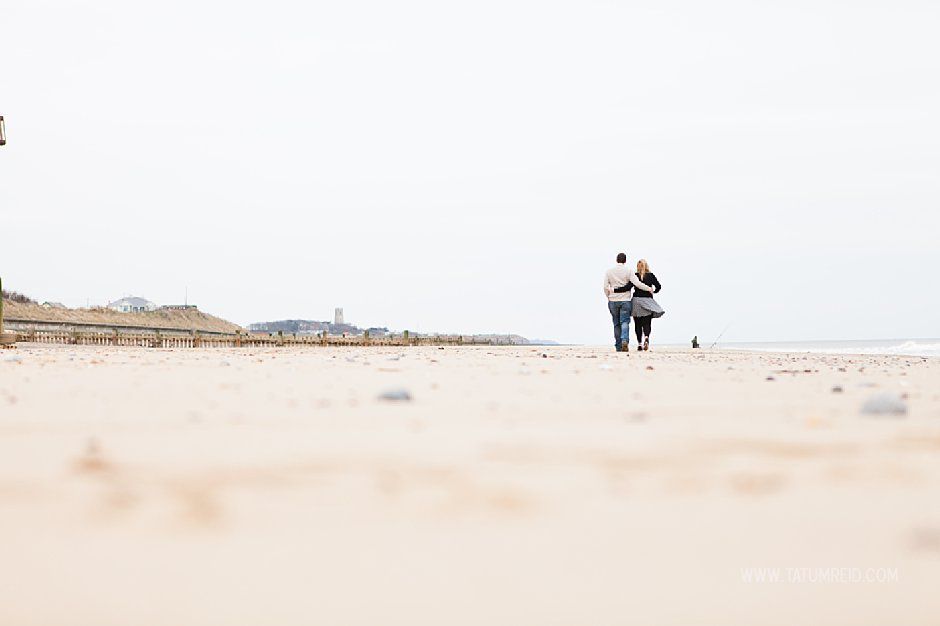 Norwich couple photography_tatum reid photography_North Norfolk_Jake and Laura_cart gap (10)