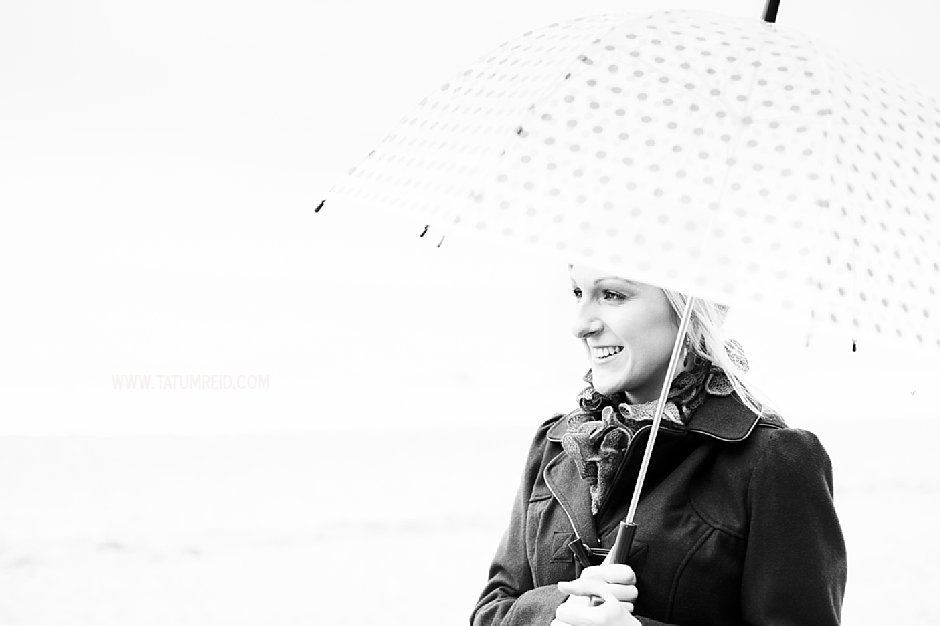 Hunstanton Engagement shoot, Norfolk,Tatum Reid Photography_nautical beach picnic engagement shoot (2)