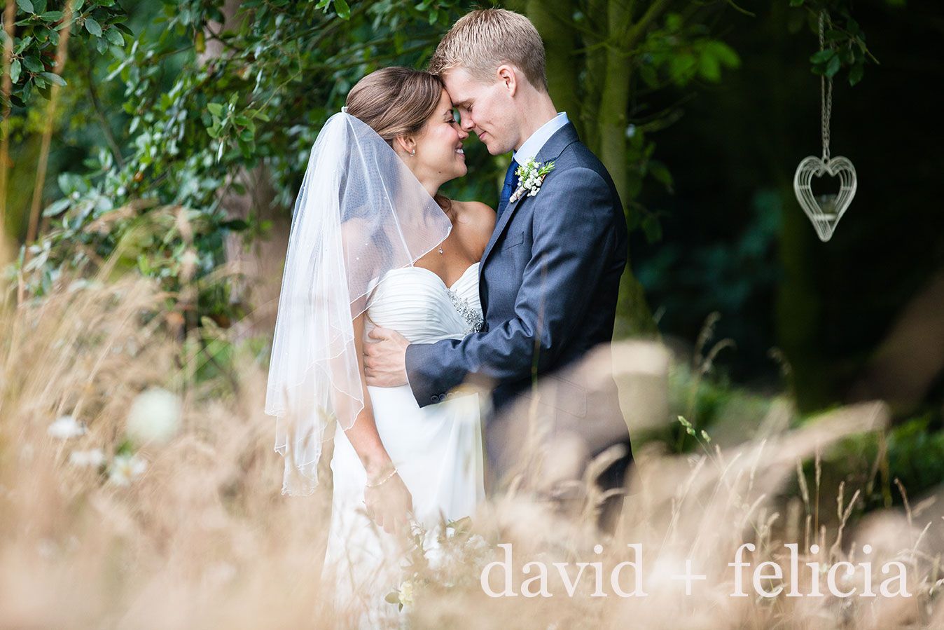 Chaucer barn_norfolk wedding photography_David and felicia_outdoor wedding_barn wedding norfolk