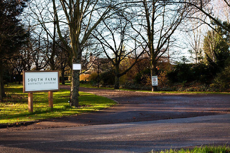South farm wedding_Herfordshire_tatum reid photography_christmas wedding_barn wedding (80)