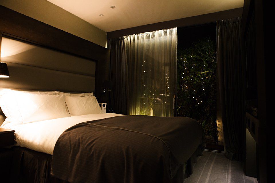 Eccleston squre hotel_ London_Commercial Photography_by Tatum Reid (13) Eccleston sqaure hotel_hi-tech_gadget hotel_london_tatum reid photography (13)