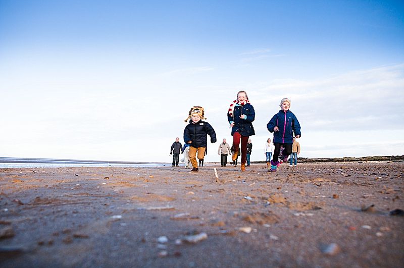 Norfolk family photography_tatum reid Photography_natural beach photography_Hunstanton beach_North Norfolk (10)