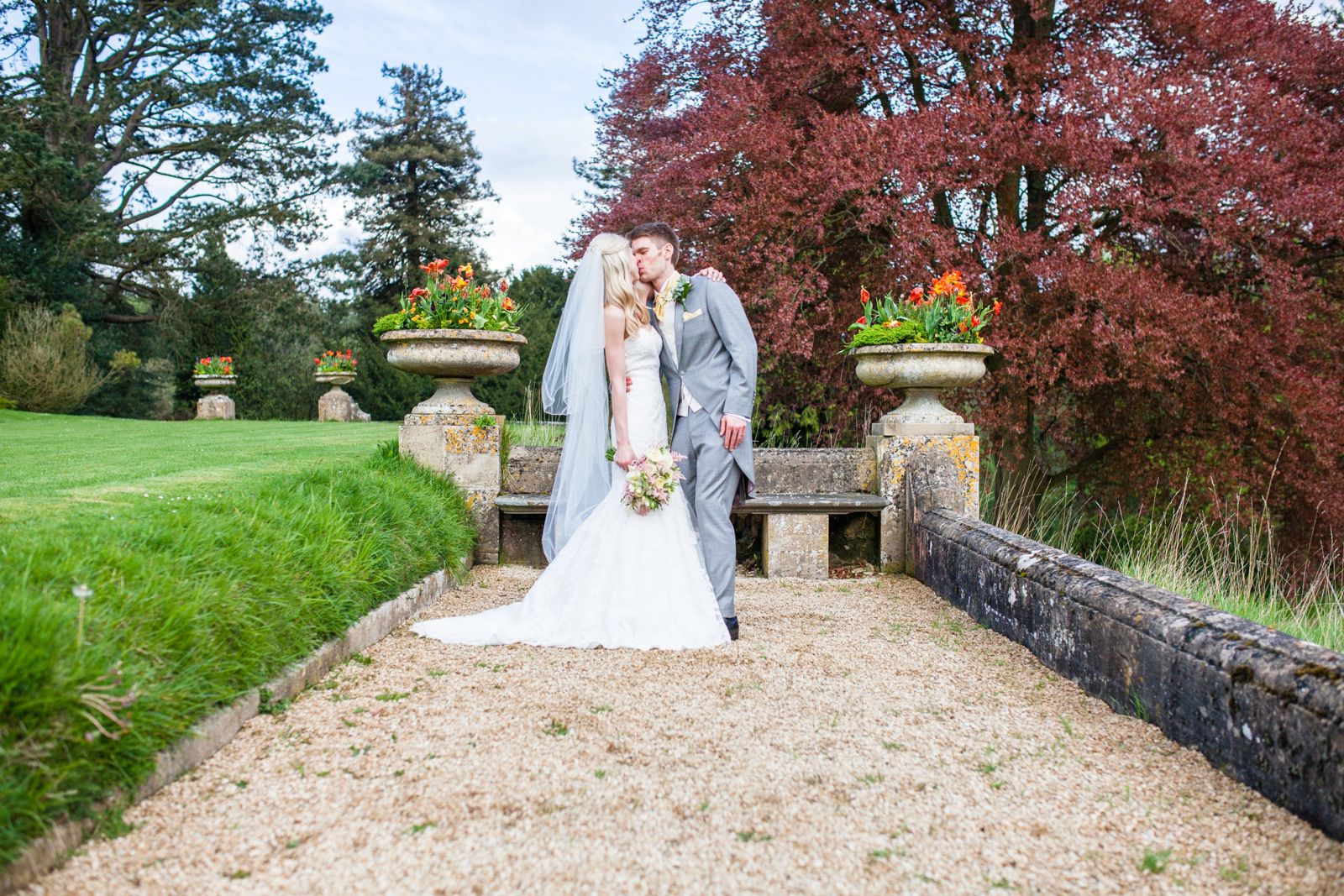 Cowley manor wedding photography_tatum reid_ cotswold wedding_Gloucestershire wedding photography (25) Cowley manor wedding photography_tatum reid_ cotswold wedding_Gloucestershire wedding photography (25)