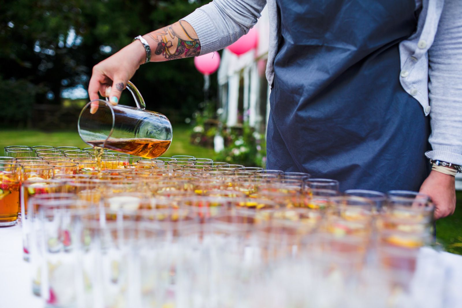 Norfolk wedding_outside summer wedding_colin and wick_pink balloons_norwich_tatum reid photography (33)