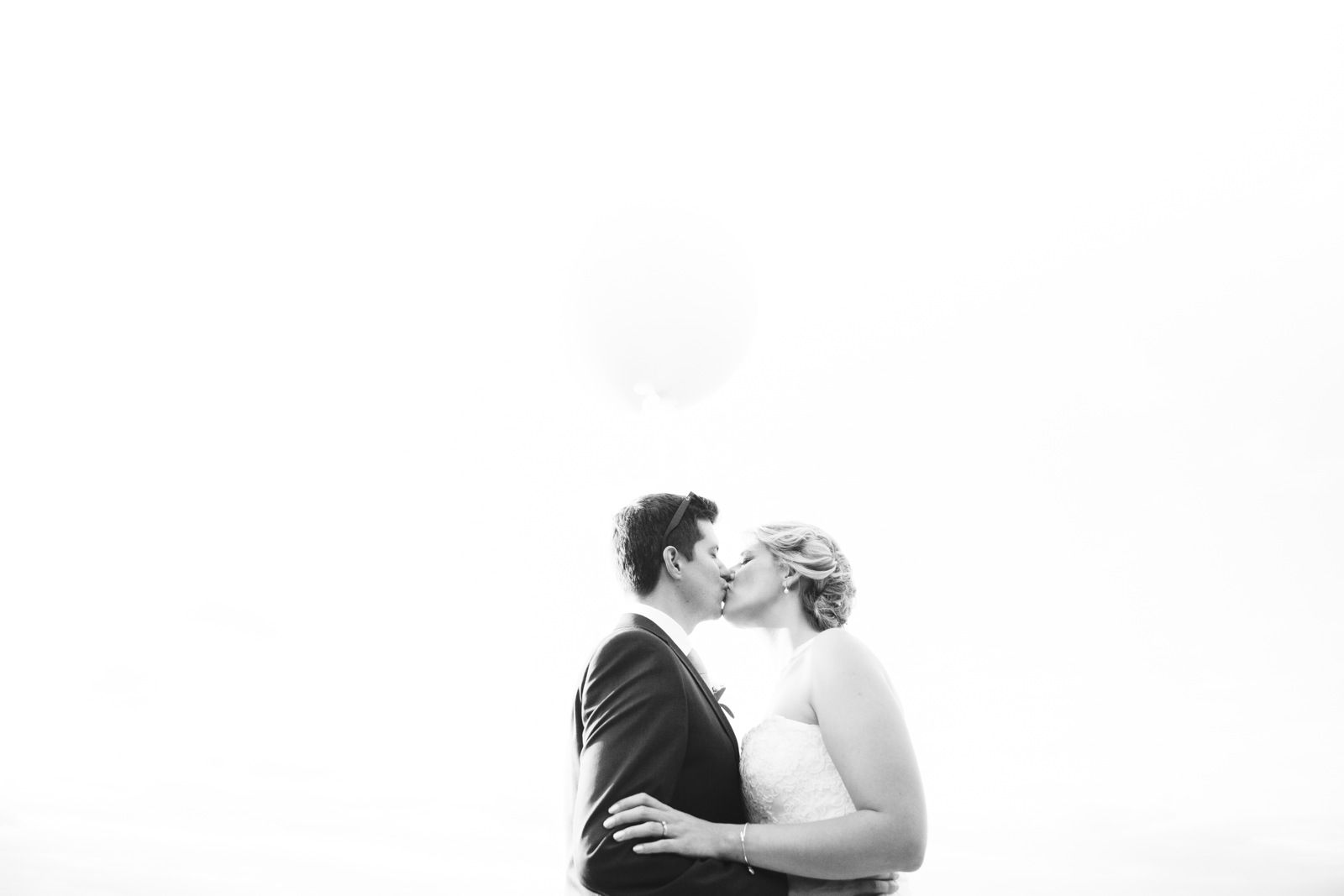 Norfolk wedding_outside summer wedding_colin and wick_pink balloons_norwich_tatum reid photography (6)