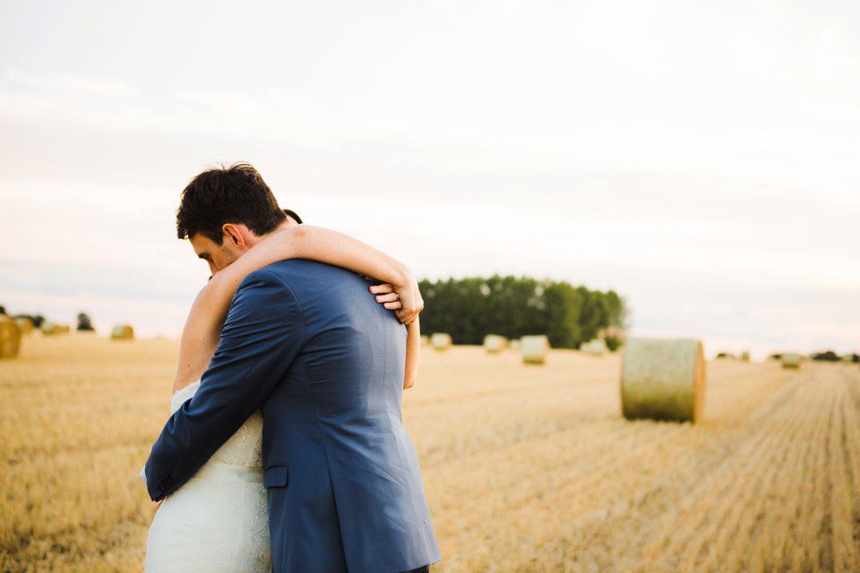 Westfield farm_Norfolk wedding photography_Norwich outdoor wedding (3) Westfield farm_Norfolk wedding photography_Norwich outdoor wedding_tatum reid (3)