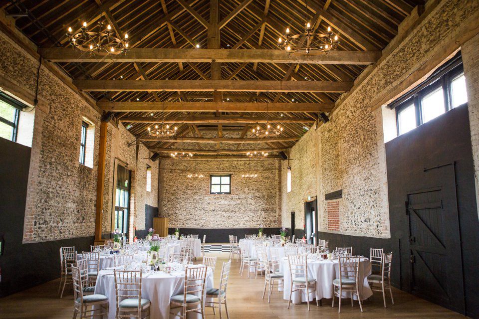 Granary Estate wedding photography_Newmarket, suffolk_tatum reid _natural wedding_countryside wedding_tara and dave_granary barn (19)