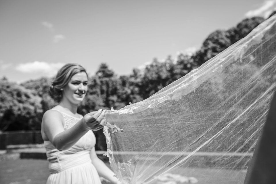 © www.Voewood wedding photography_rustic outdoor alternative autumn wedding_tatum reid _0349