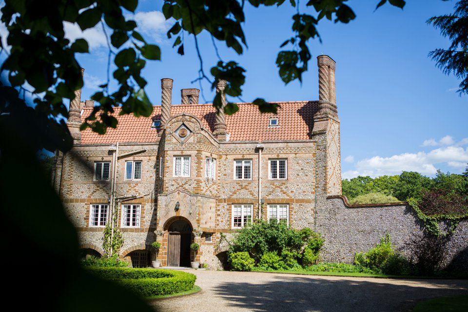 © www.Voewood wedding photography_rustic outdoor alternative autumn wedding_tatum reid _0350