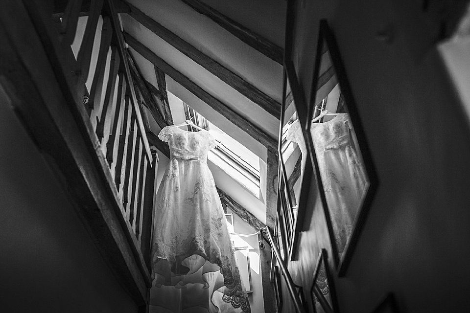 Norfolk wedding photographer Hales Hall
