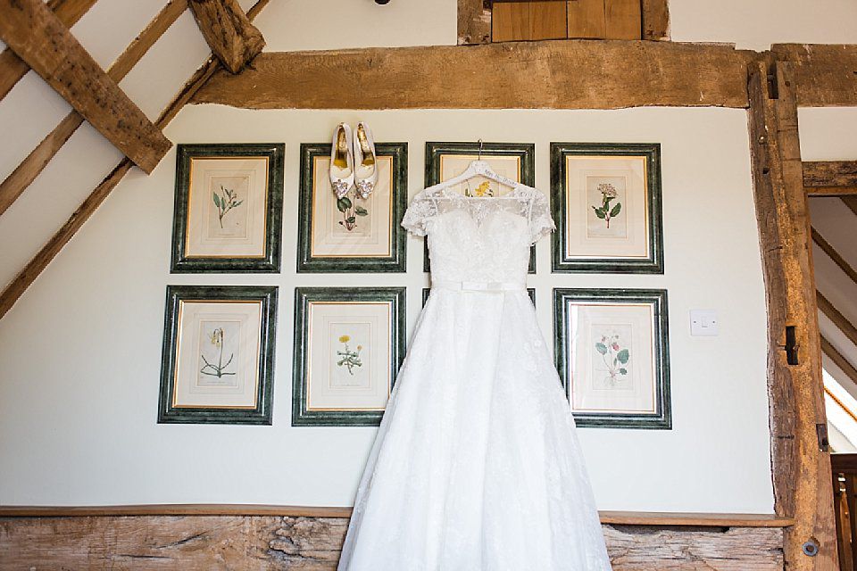 Norfolk wedding photographer Hales Hall