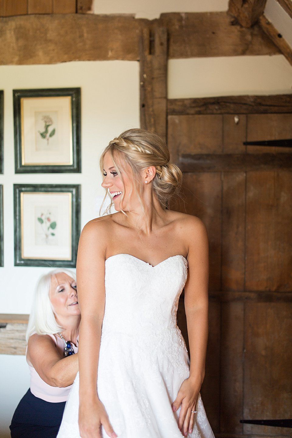 Norfolk wedding photographer Hales Hall