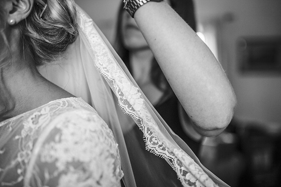Norfolk wedding photographer Hales Hall