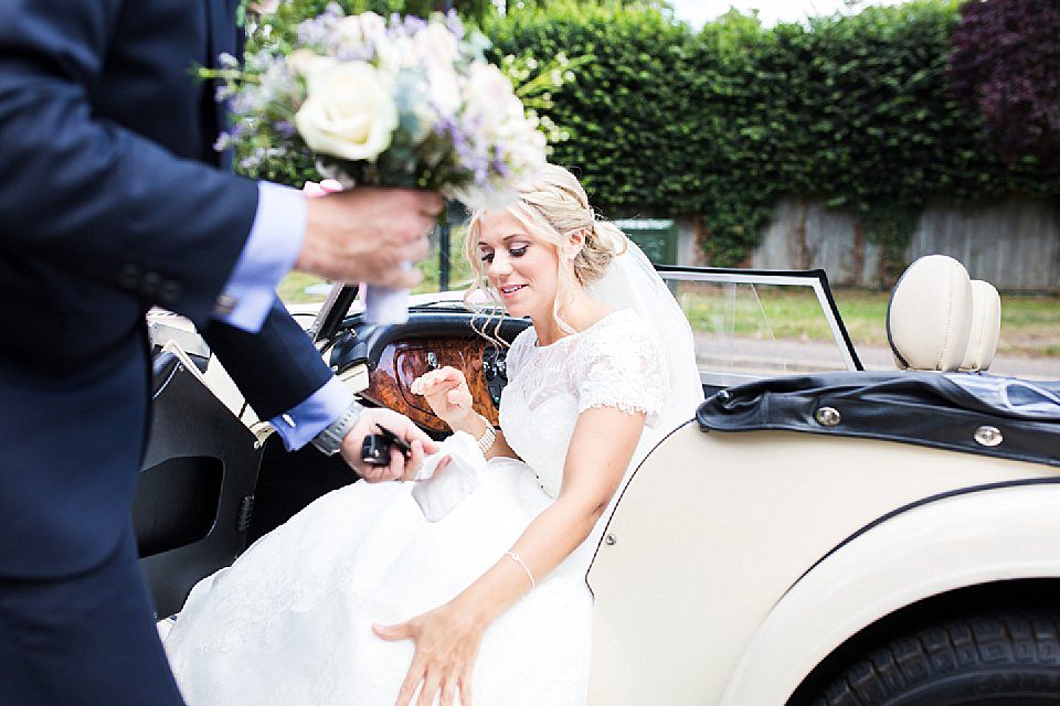 Norfolk wedding photographer Hales Hall