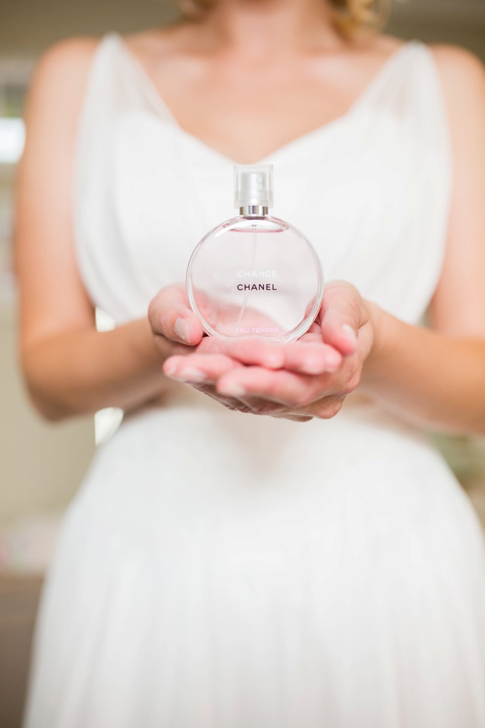 Garden Barn Suffolk wedding photography_tatum reid_blush pink bride_pastel dresses, multicolour, diy wedding decor_succulents_paper flowers_garden games_newmarket (49)