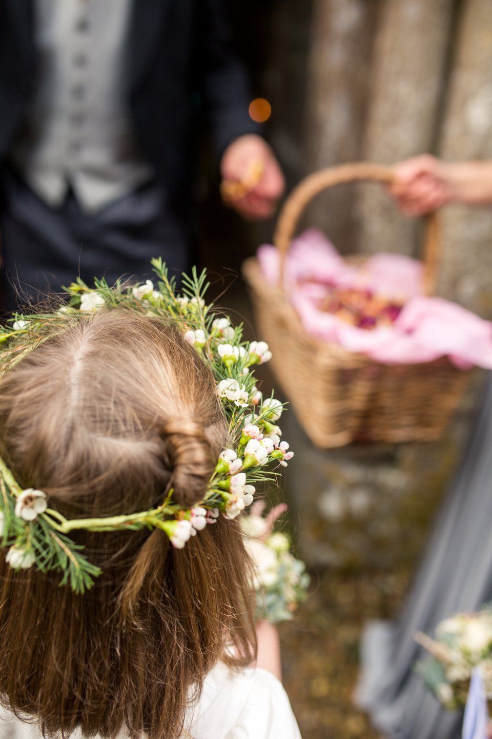 Soft grey and blue tones_bridesmaids dresses_suzanne neville gown_north norfolk wedding photographer_white calligraphy_tatum reid_celia and tom (26)