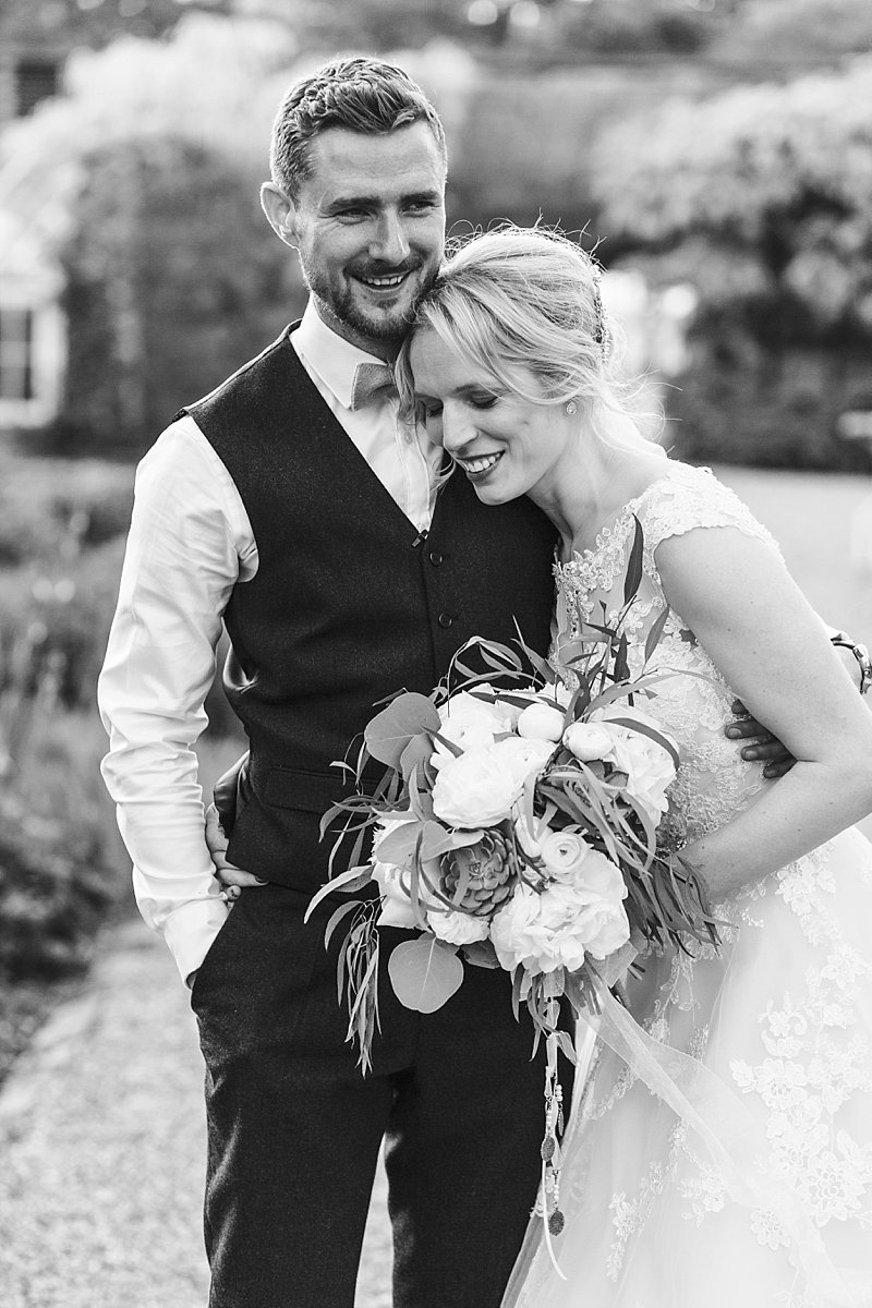 tatum_reid photography_stately home wedding_somerleyton hall_romantic yellow and grey theme (106) (6)