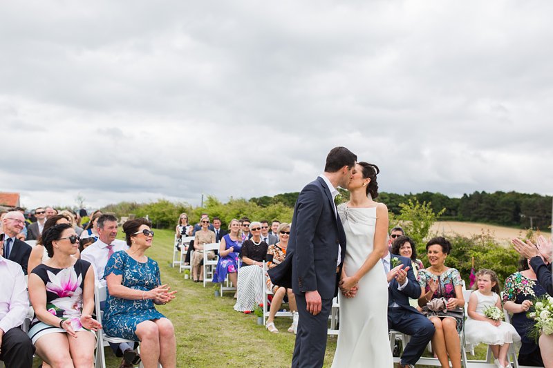 Driftbarn_north norfolk wedding photographer_tatum reid_elopement_outdoor wedding (23)